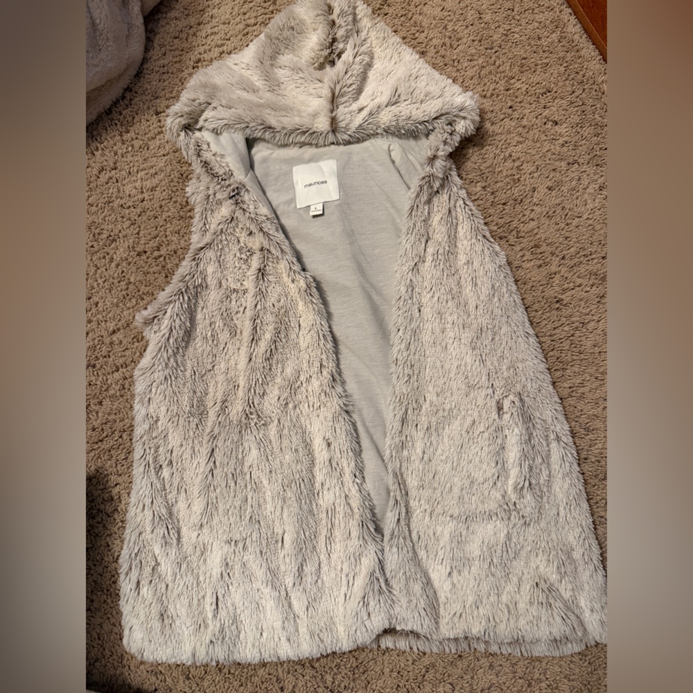 Maurices Soft Gray Faux Fur Vest